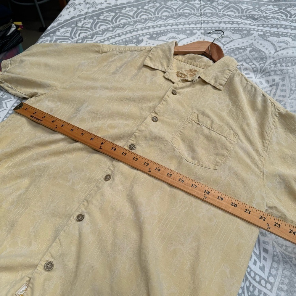 men's Tommy Bahama 100% silk yellow short sleeve button-down shirt medium - Picture 10 of 13